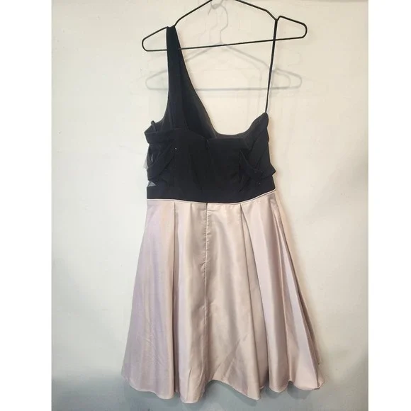 Blondie Nites One Shoulder Cocktail Dress Black Champagne Satin Teens 11 NWT - Picture 8 of 11